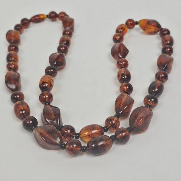 Vintage Long 30.5" Faux Cognac Amber Necklace Chunky Bead Marbled‎ Plastic Brown - Picture 3 of 11